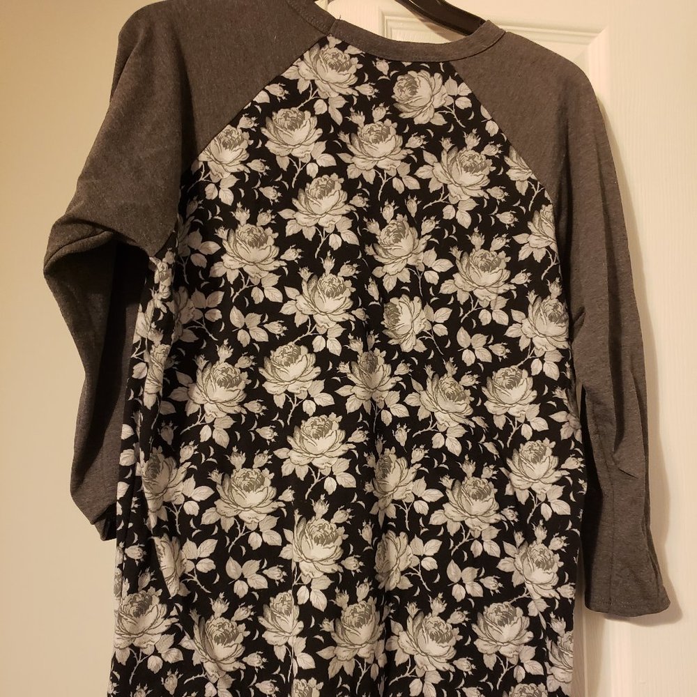Lularoe shirt
